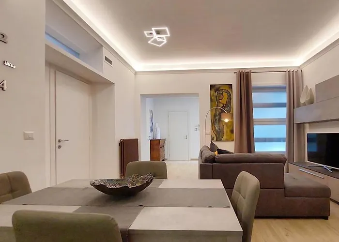 Elite E Casa de hóspedes